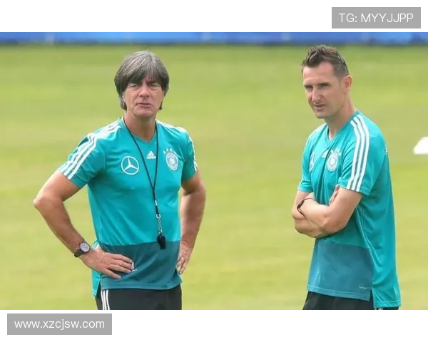 足球世界十大传奇球星风采集锦：谁才是真正的绿茵之王